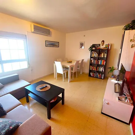 Apartamento Con Terraza Apartment *